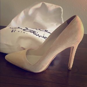 Alice and Olivia Dina Heels (Nude)